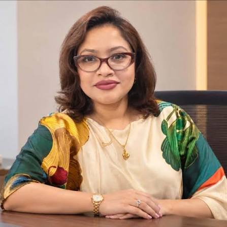 Nayla Bari